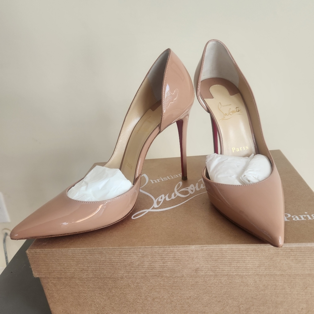 Christian Louboutin Iriza Beige Nude 37.5 7.5 heel